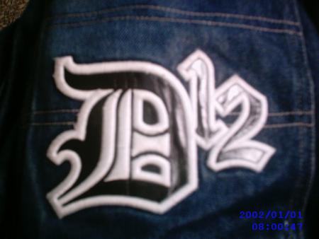 d12